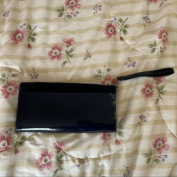 Embroidered floral purse/clutch - Picture 7 of 9